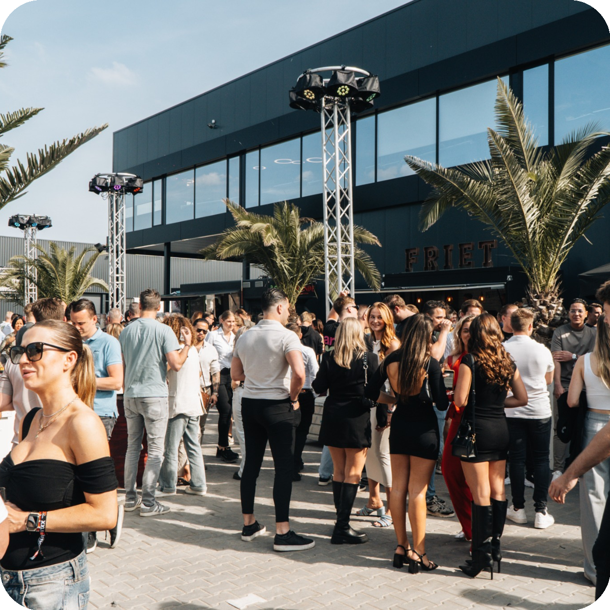 XXL Nutrition Bedrijfsopening